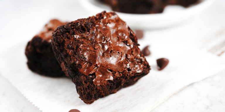 Everyone Is “Upset” About the Way I Cut Brownies — I Must Defend My Honor