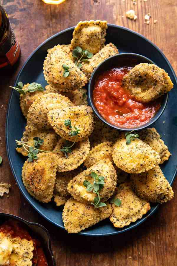 toasted ravioli with a marinara dipping sauce