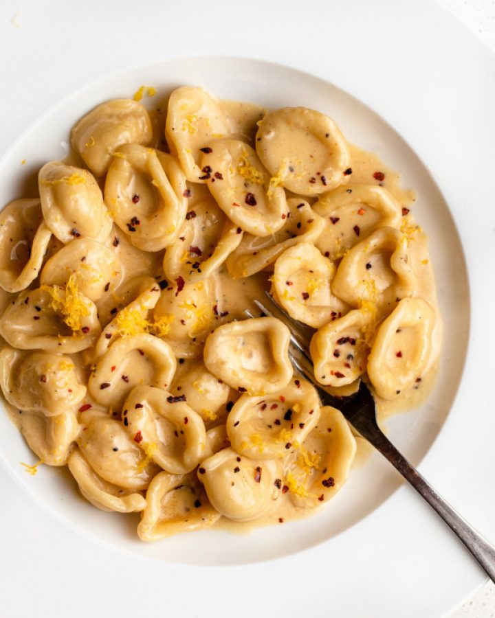 roast garlic pasta with shell shape pasta