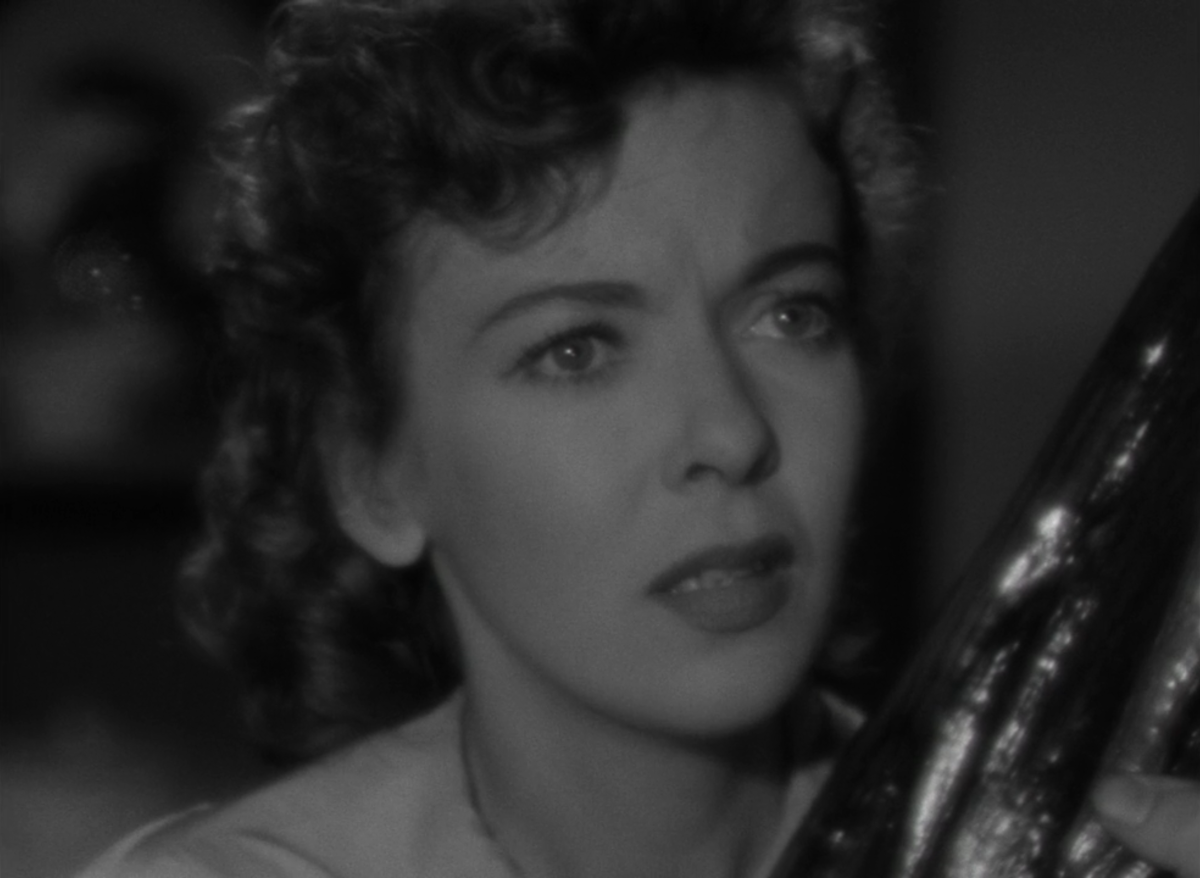 A close up of Ida Lupino 