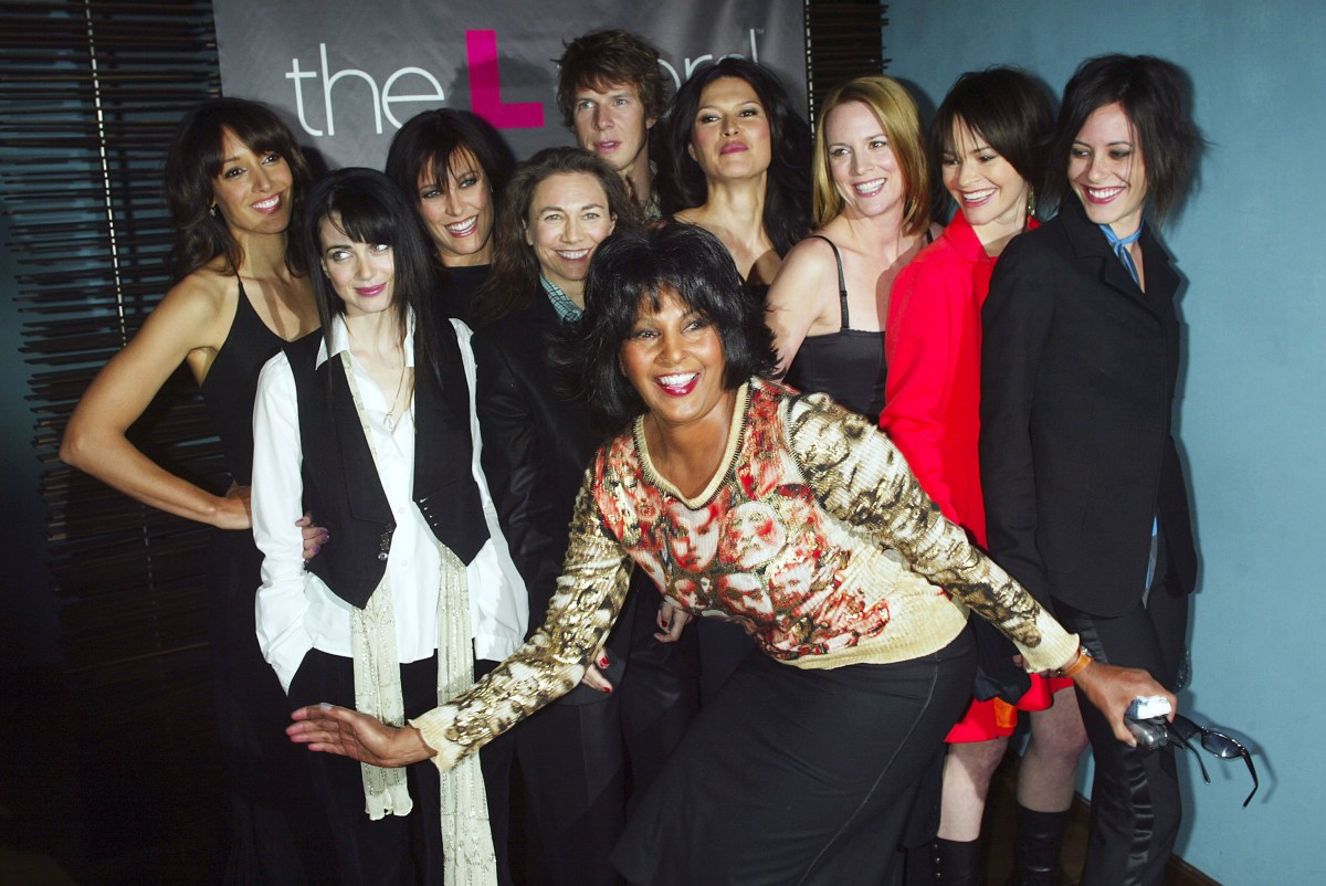 NEW YORK - OCTOBER 23: (HOLLYWOOD REPORTER & U.S. TABS OUT) Cast members Jennifer Beals, Pam Grier, Erin Daniels, Leisha Hailey, Laurel Holloman, Mia Kirshner, Karina Lombard, Eric Mabius, Katherine Moennig and Executive Producer Ilene Chaiken at a preview luncheon for Showtime's new original series "The L Word" at Blue Fin October 23, 2003 in New York City. (Photo by Scott Gries/Getty Images)