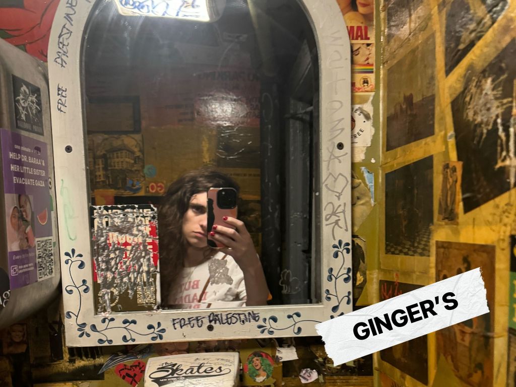 Drew in a mirror selfie at Ginger's