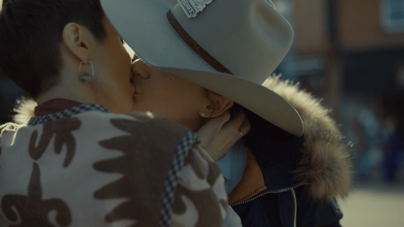 Wynonna Earp Vengeance: waverly and nicole haught aka Wayhaught kiss