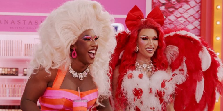 Recap: Kori King and Lexi Love laugh in the work room in RuPaul's Drag Race 1701.