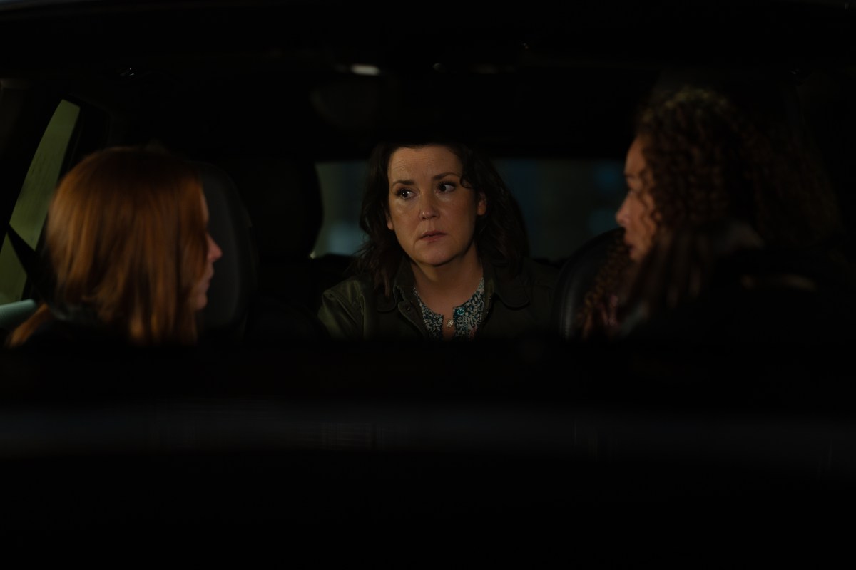 Van, Shauna, and Tai in Tai's car in Yellowjackets 306