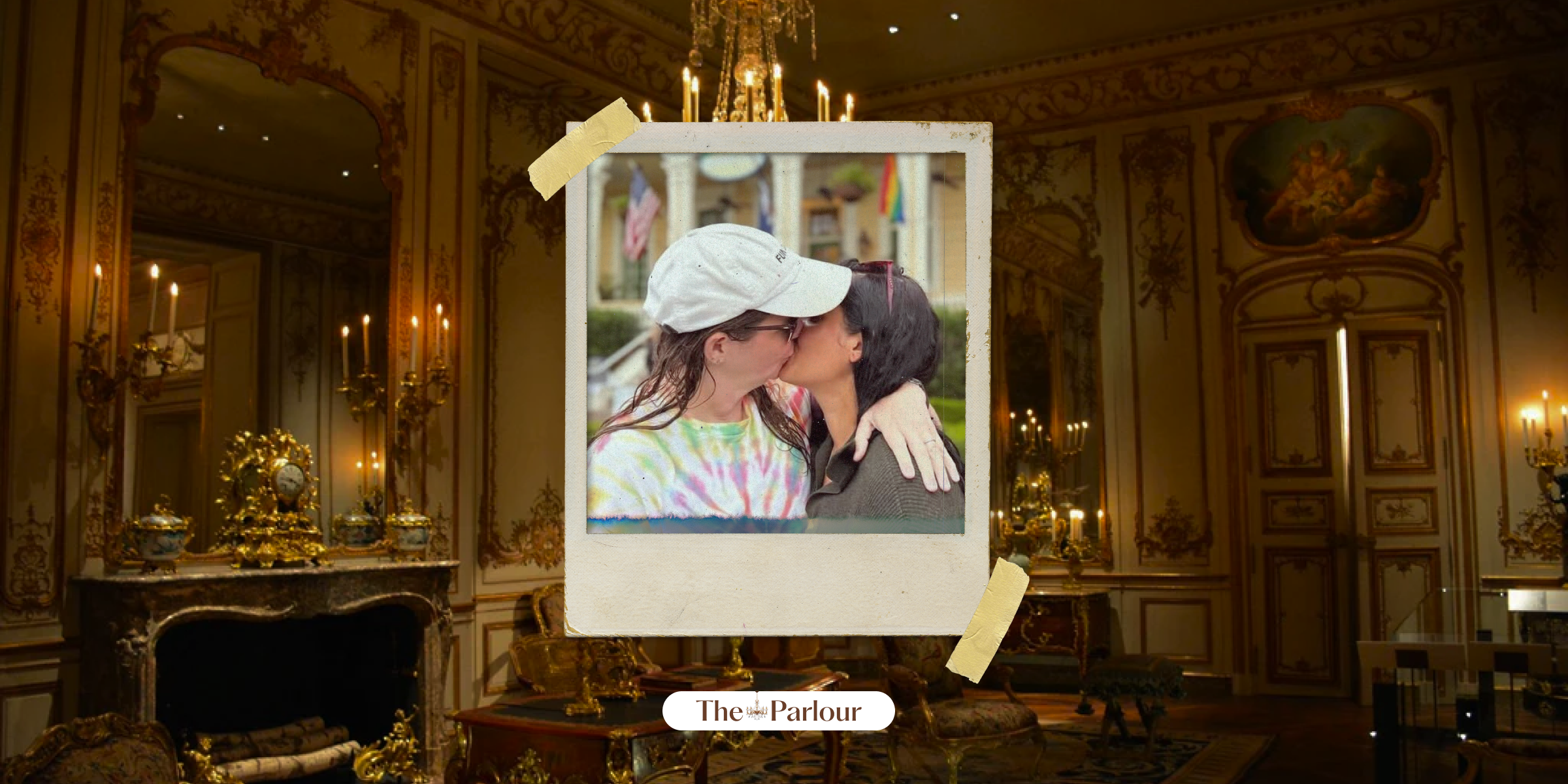 Kristen and Kayla kissing on book tour