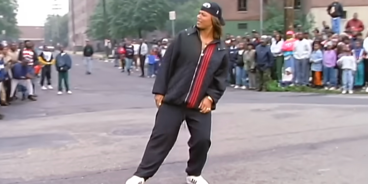 Queen Latifah in the U.N.I.T.Y. music video